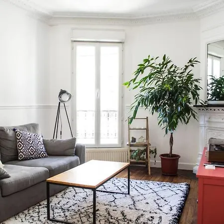 Charming Bright Apt Near Montparnasse